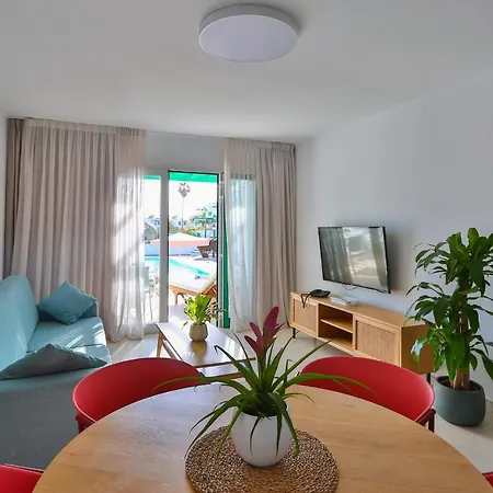 Aparthotel Nazaret 4*