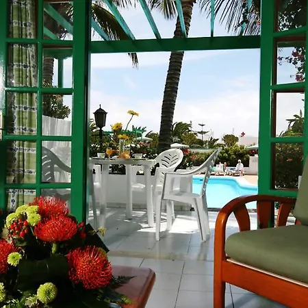 Aparthotel Nazaret