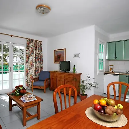 Nazaret Aparthotel