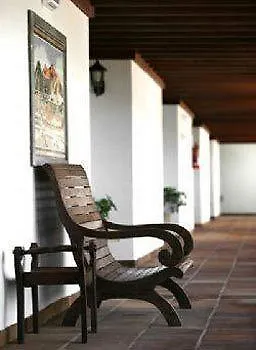 Nazaret Apartahotel