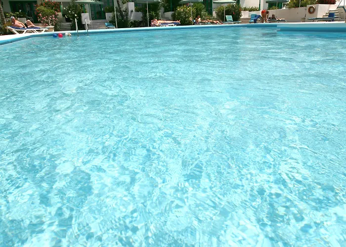 Nazaret Aparthotel 4*