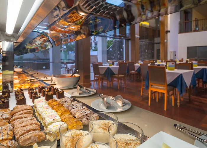 Aparthotel Nazaret 4*