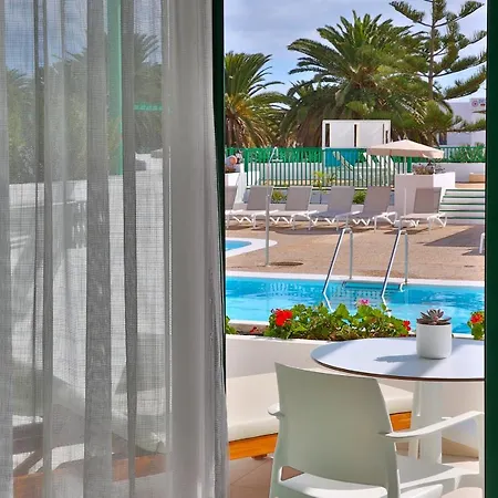 Aparthotel Nazaret 4*